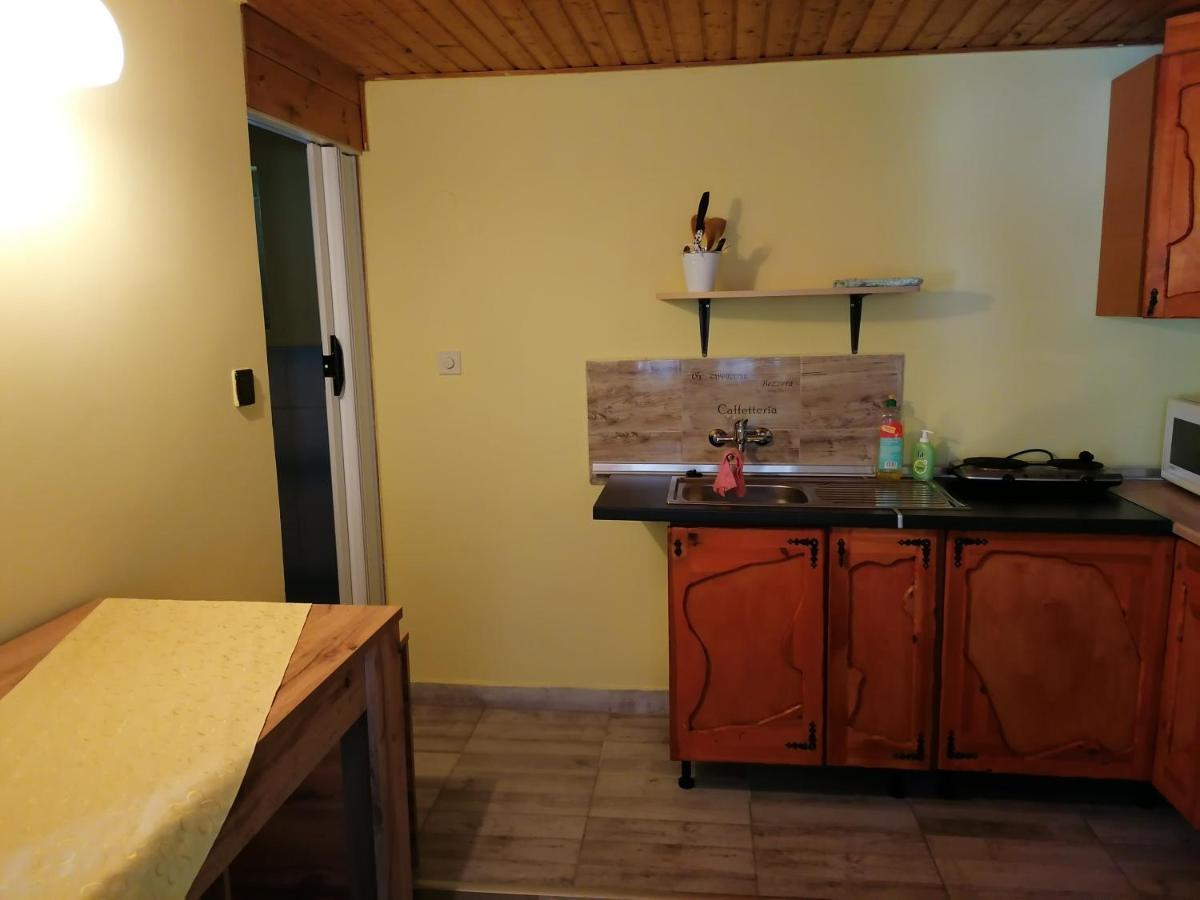 Tulman Apartment Балатонберень Экстерьер фото